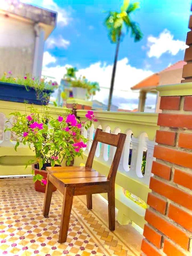 Hidden Hue Homestay Exterior foto